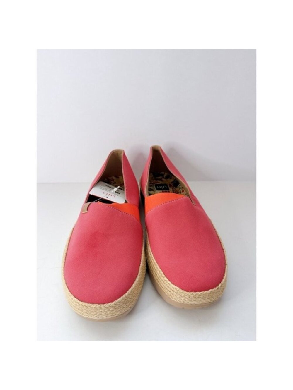 UIN Marbella Tea Rose Suede Slip-On Espadrille Flats Women’s Size 9.5